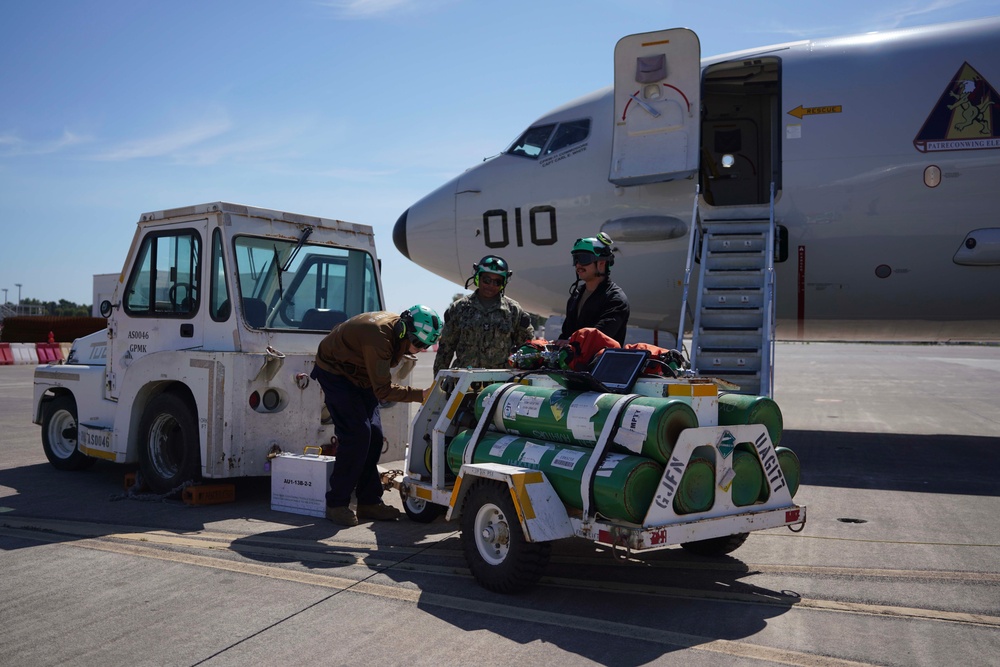 VP-5 OPERATIONS AT NAVAL AIR STATION SIGONELLA