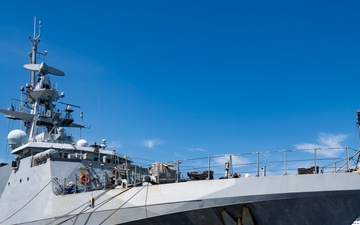 HMS Spey Visits CFAS
