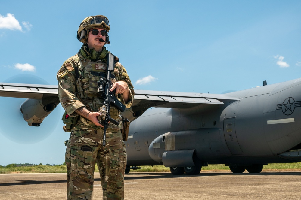374 AW dispatches airlift support for USARPAC operations in Philippines