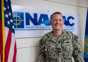 Laulima Navy Spotlight: For NAVFAC XO, Volunteering with Navy Sailors and Church Members Builds Connection
