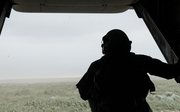 VMM-261 Conducts Familiarization Flight