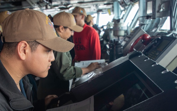 George Washington Sailors Troubleshoot Electronic Equipment