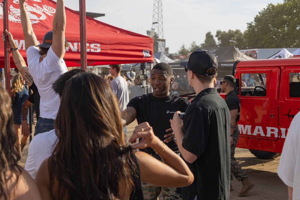 RS Sacramento attends Country In The Park