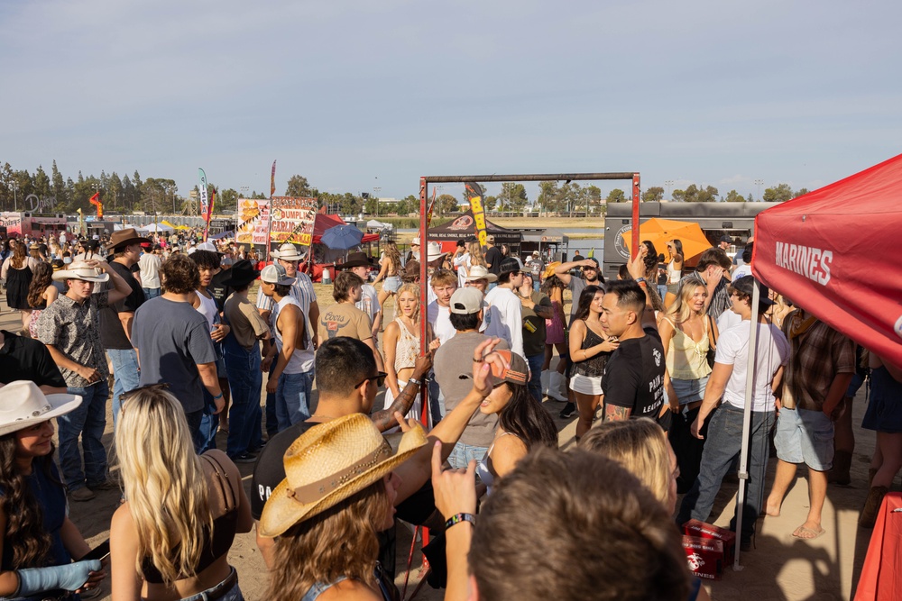 RS Sacramento attends Country In The Park