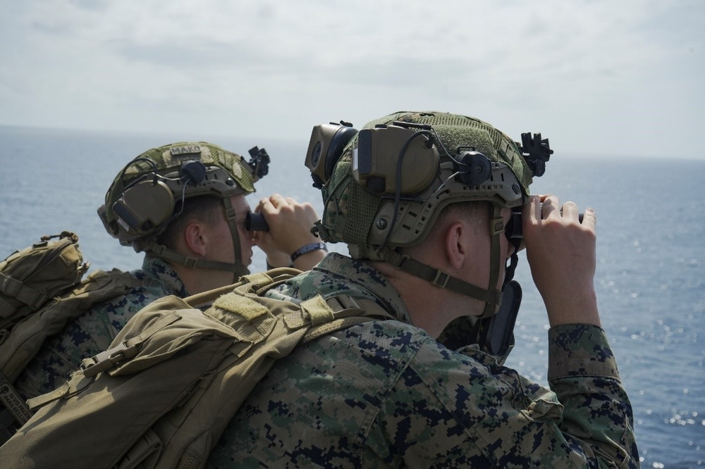 USS San Antonio Conducts Simulated Strait Transit