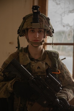 1-102nd Infantry Regiment Executes Defense Operation During Immediate Response 25 [Image 1 of 4]