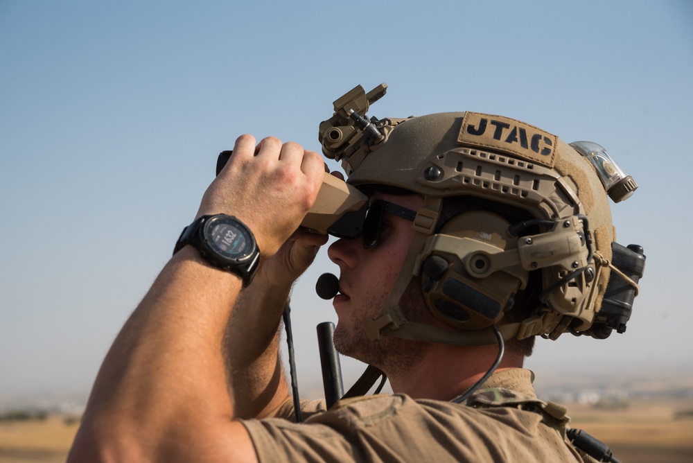 Estonian Defence Forces Conduct Close Air Support Live Fire Exercise