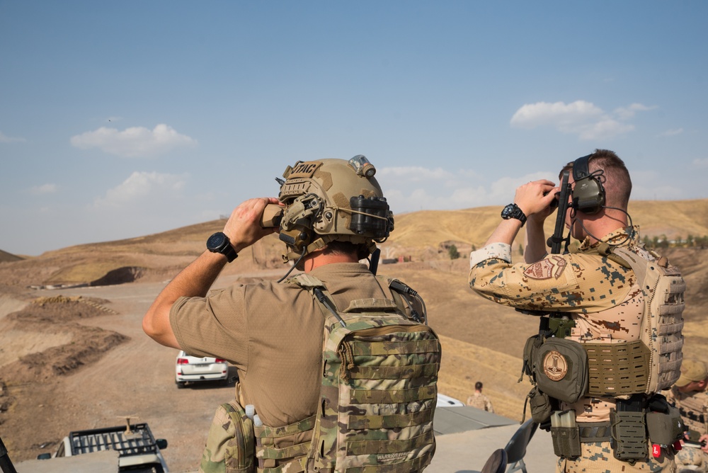 Estonian Defence Forces Conduct Close Air Support Live Fire Exercise