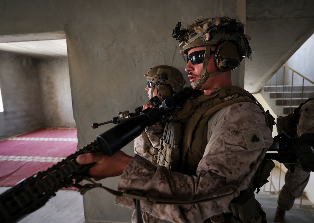 Marines with FASTCENT participate in exercise Falcon Eye