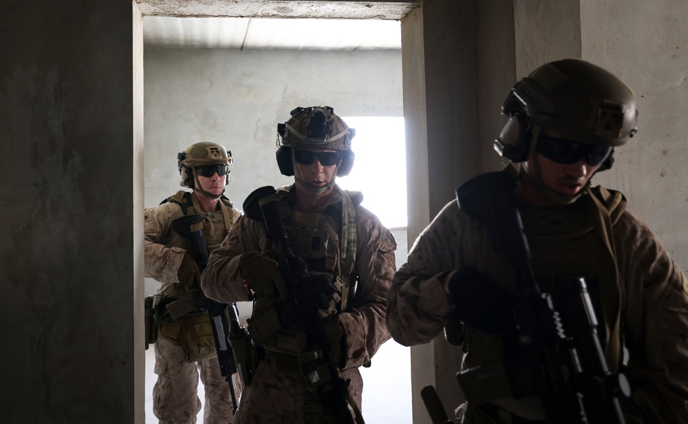 Marines with FASTCENT participate in exercise Falcon Eye