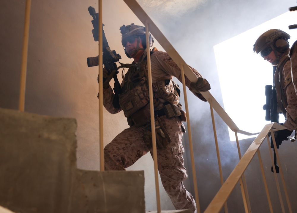 Marines with FASTCENT participate in exercise Falcon Eye
