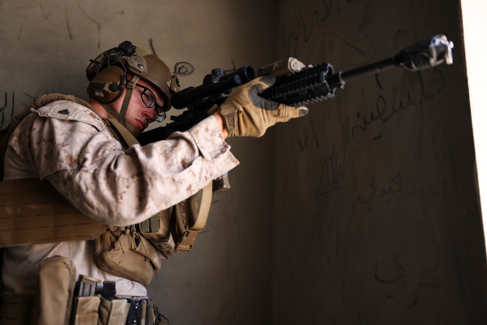 Marines with FASTCENT participate in exercise Falcon Eye
