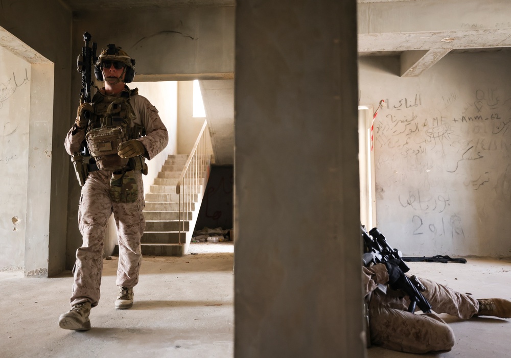 Marines with FASTCENT participate in exercise Falcon Eye
