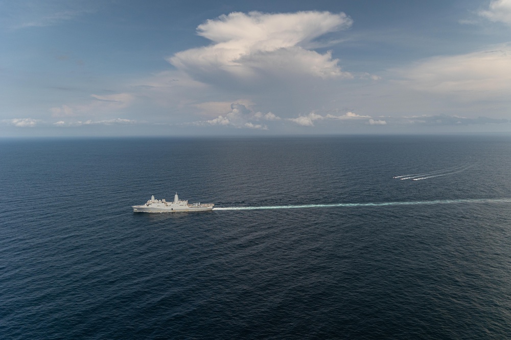 22nd MEU | Defense of the Amphibious Task Force for IWO ARG Simulated Strait Transit