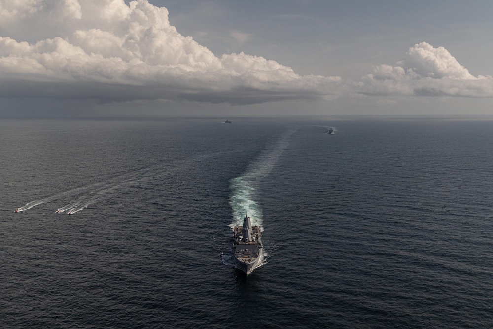 22nd MEU | Defense of the Amphibious Task Force for IWO ARG Simulated Strait Transit