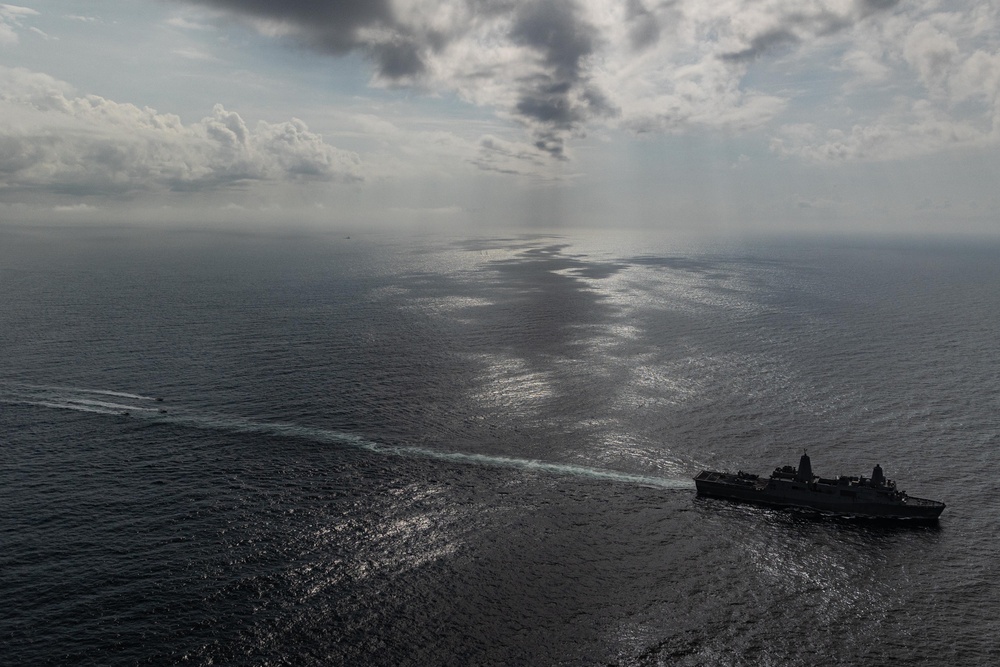 22nd MEU | Defense of the Amphibious Task Force for IWO ARG Simulated Strait Transit