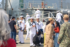 AFN Rota Newscast, USS Paul Hamilton seizes $42 million in drugs