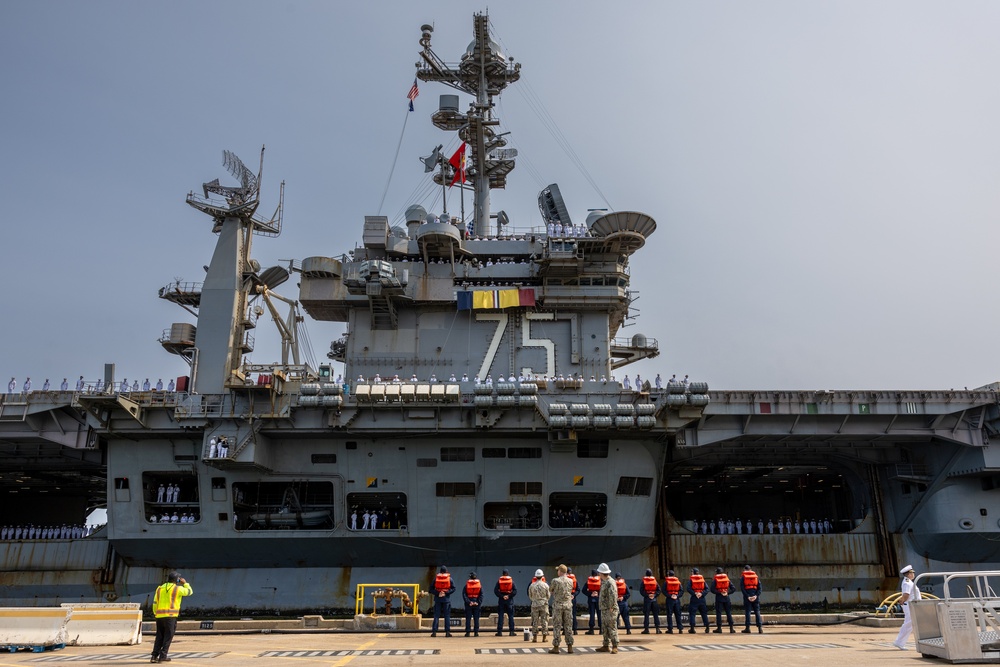 USS Harry S. Truman (CVN 75) Returns from Deployment