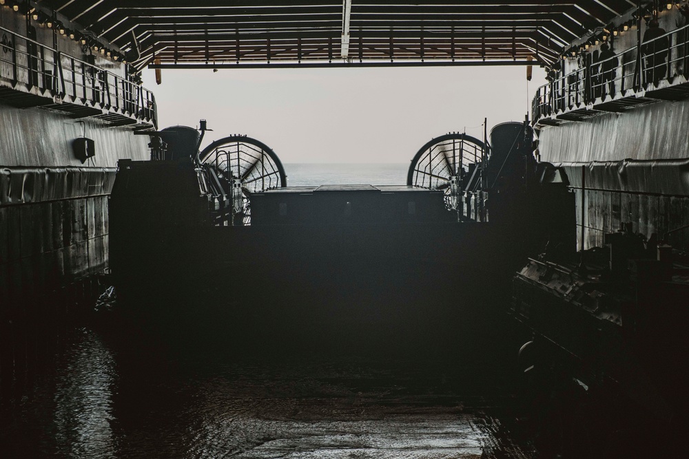 QUART: 3rd Battalion, 1st Marines embark Harpers Ferry