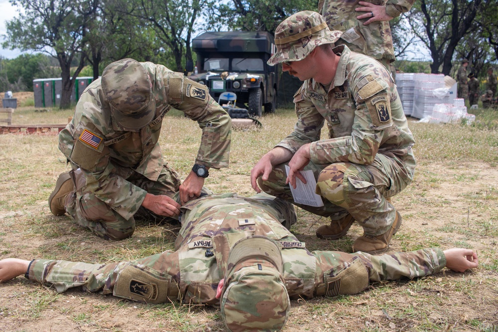 Soldiers with the 86th IBCT prepare for a spur ride event during Immediate Response 25