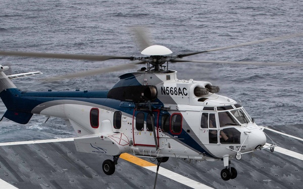 George Washington Conducts Vertical Replenishment