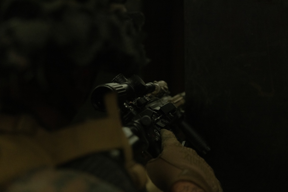 Activated Reserve Marines Conduct Live Fire MOUT during Korea Viper 25.4