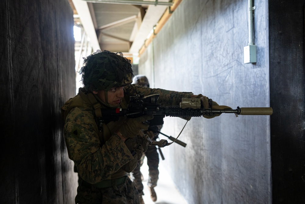 Activated Reserve Marines Conduct Live Fire MOUT during Korea Viper 25.4