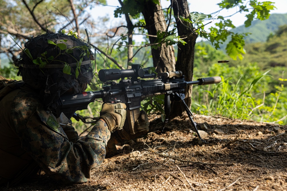 Activated Reserve Marines Patrol to a Live Fire Range during Korea Viper 25.4