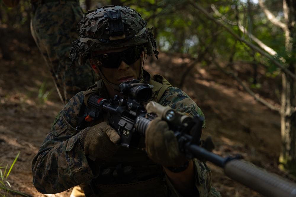 Activated Reserve Marines Patrol to a Live Fire Range during Korea Viper 25.4