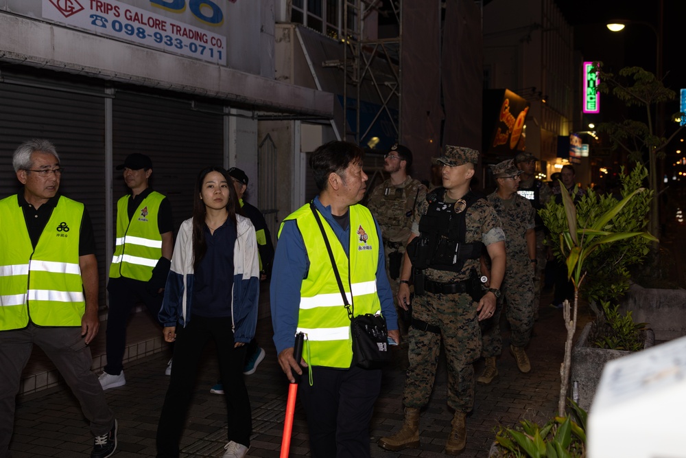 U.S. military police partner with Japanese police to conduct a Joint Law Enforcement Patrol