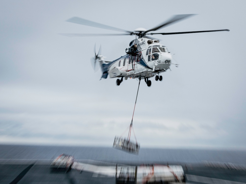George Washington Conducts a Vertical Replenishment