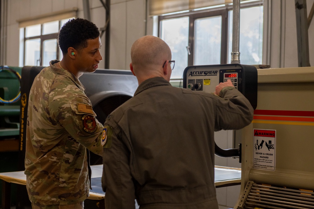 Maintainers in Motion: 39th MXS Showcases Mission Capabilities