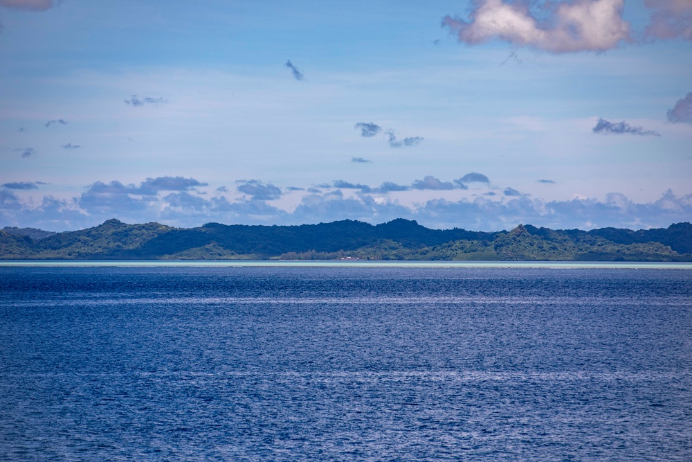 USS Preble Pulls into Palau
