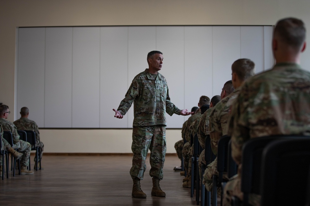 3rd ID General's Visit Highlights Improvements for Soldier Wellbeing