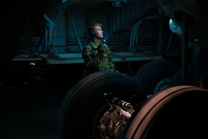 A MV-22 Osprey supporting USAID and JTF-Haiti delivers aid supplies in Troirac