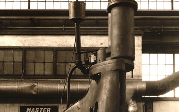 Our Yard History: The Structural Shop, Building 163