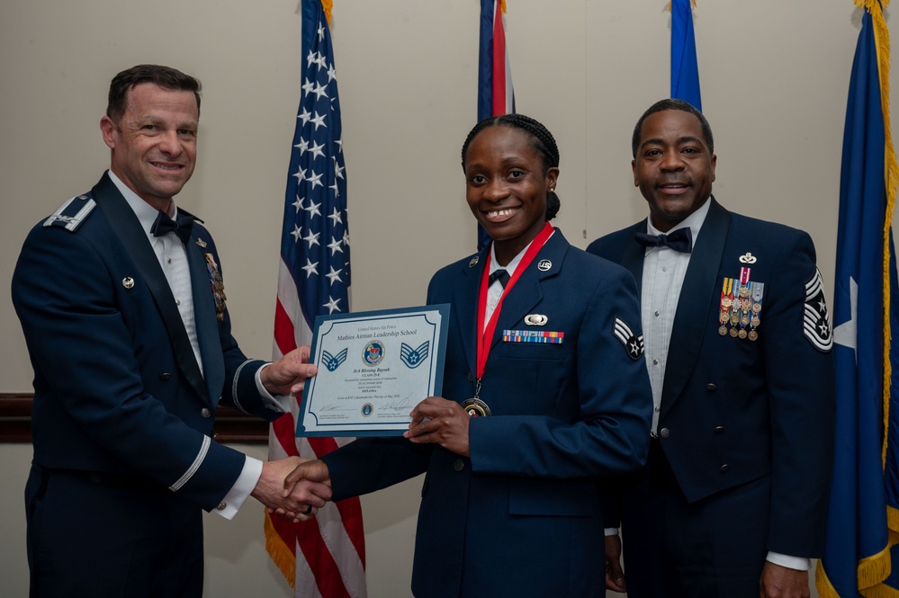 RAF Lakenheath recognizes ALS graduates