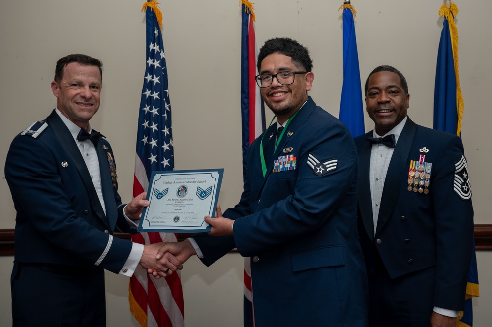 RAF Lakenheath recognizes ALS graduates