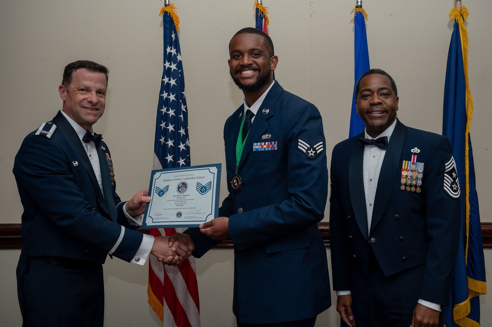 RAF Lakenheath recognizes ALS graduates