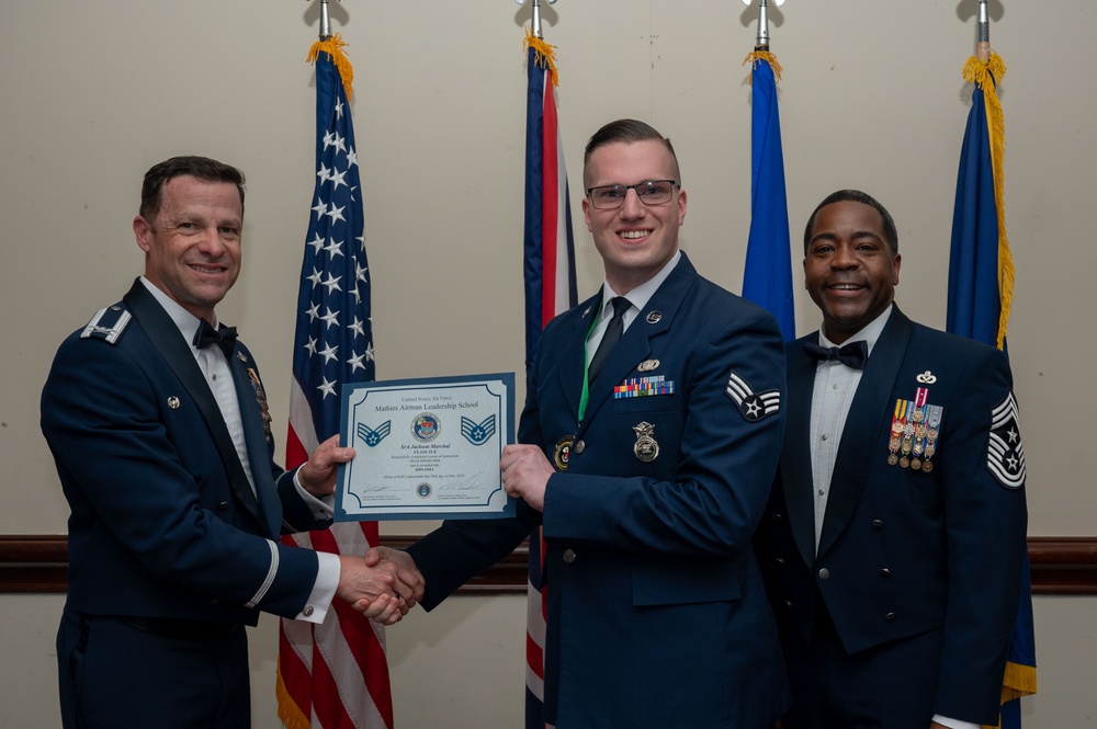RAF Lakenheath recognizes ALS graduates