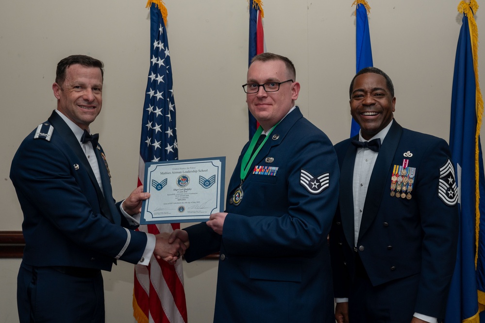 RAF Lakenheath recognizes ALS graduates