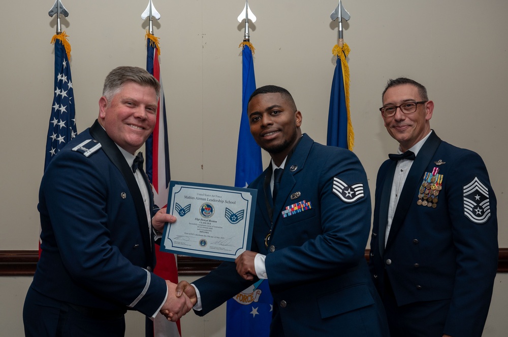 RAF Lakenheath recognizes ALS graduates