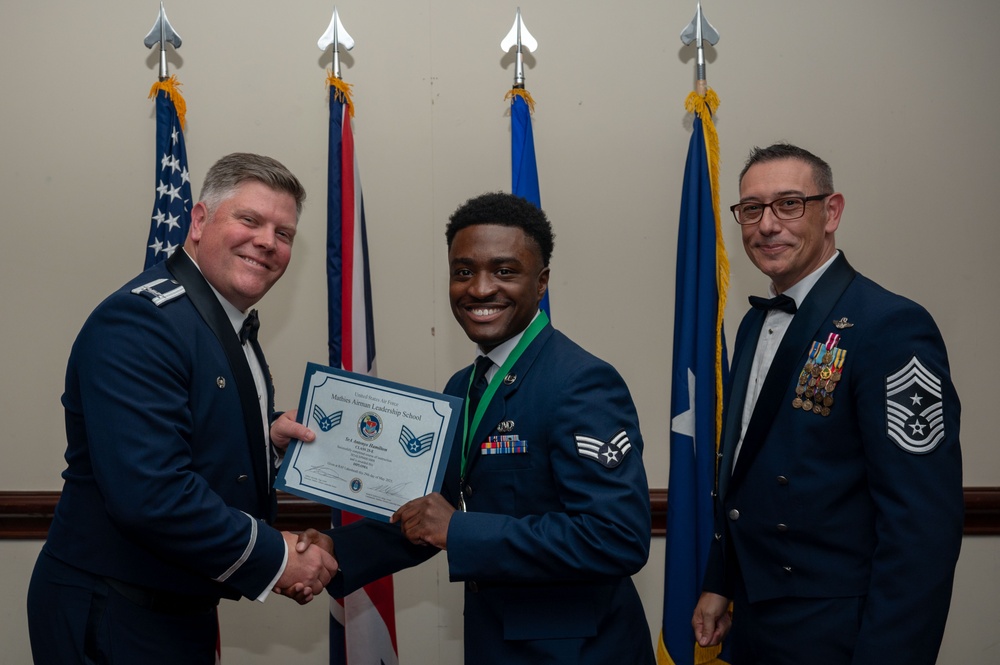 RAF Lakenheath recognizes ALS graduates