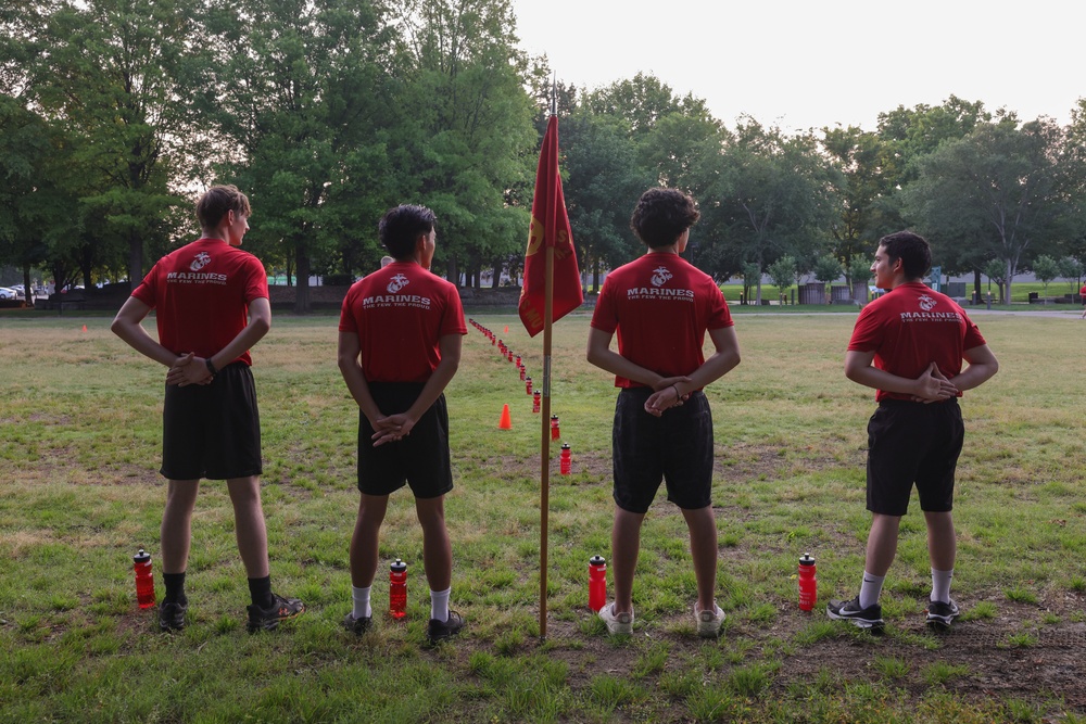 MCRC conducts morning PT during Marine Week Nashville