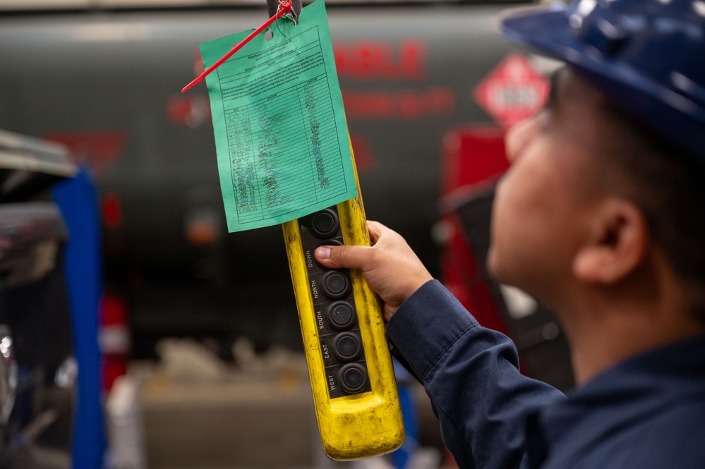 Fairchild Refueling Maintenance