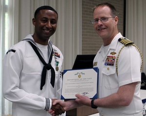 Eagle Rota News EODMU 8 CRCC Launch with Jump Operations