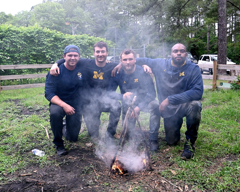 University of Michigan Football Players Visit U.S. Army JFK Special Warfare Center and School