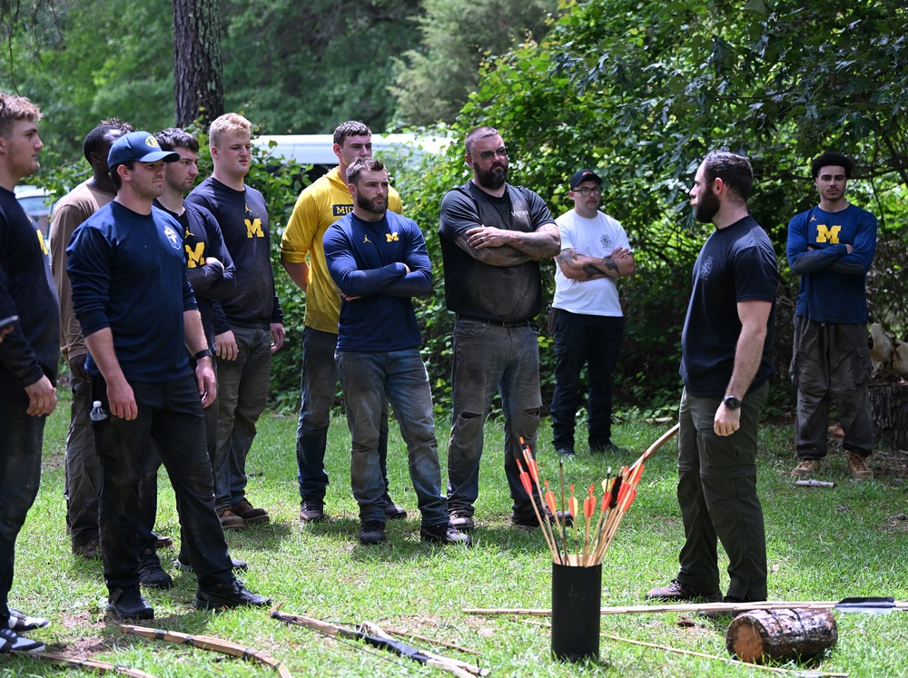 University of Michigan Football Players Visit U.S. Army JFK Special Warfare Center and School