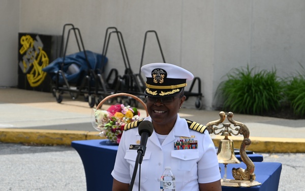 Navy Medicine Readiness and Training Unit Groton Conducts Change of Charge Ceremony