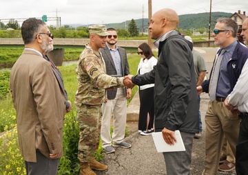 USACE Baltimore District Officials, Williamsport Mayor Discuss Levee System Funding After Risk Assessment